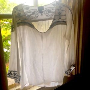 LG Angie long sleeved top with navy stitching